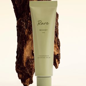 fragrance layering balm woody oak