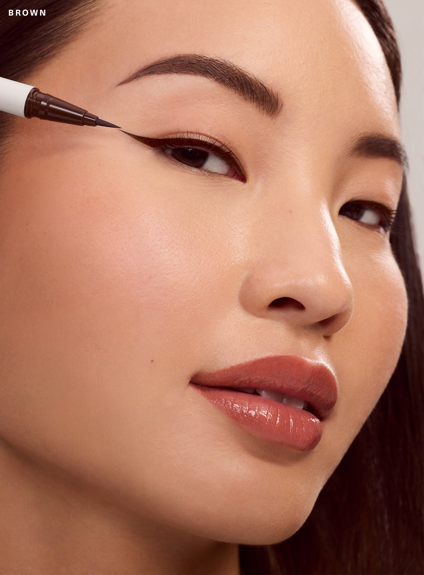 perfect strokes matte liquid liner brown perfect strokes matte liquid liner brown